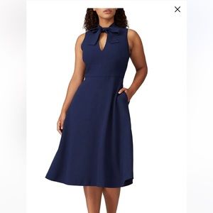 NWT Black Halo Carolina size 10